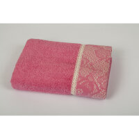 Рушник Romeo Soft - В'язання гачком рожевого з білим мереживом 70 * 140
